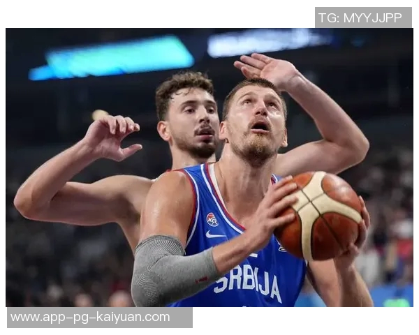 约基奇强调申京实力不容小觑不应与自己进行比较