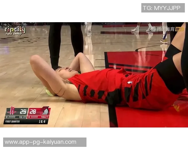 杨瀚森在抢篮板中遭遇埃迪强力冲撞亟需增强力量与护框能力提升篮板表现